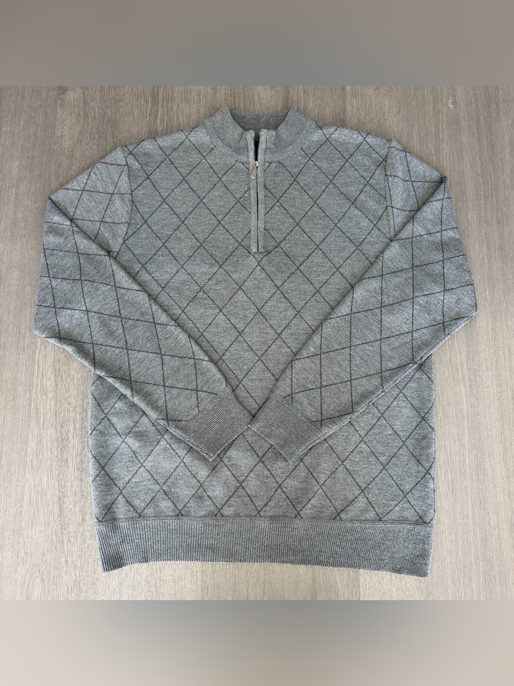 Gray Argyle Diamond Quarter Zip Pullover Sweater Size L